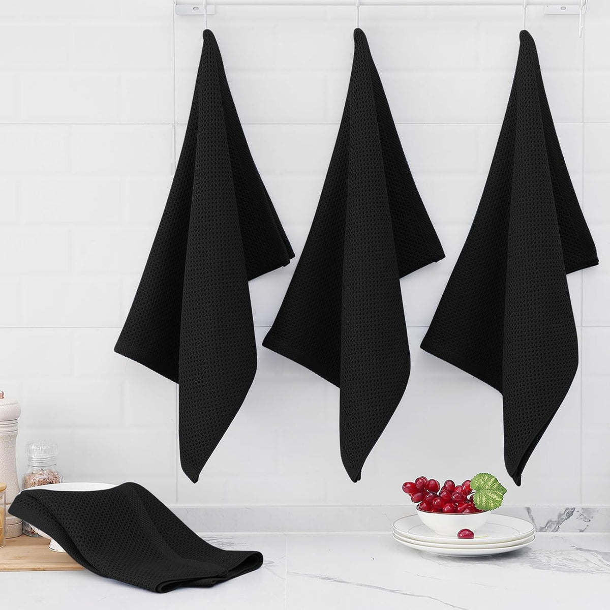 Homaxy 100% Cotton Oversized Waffle Weave Kitchen Dish Towels, Ultra Soft Absorbent Quick Drying Cleaning Towel, 20 x 28 Inches, 4-Pack, Black