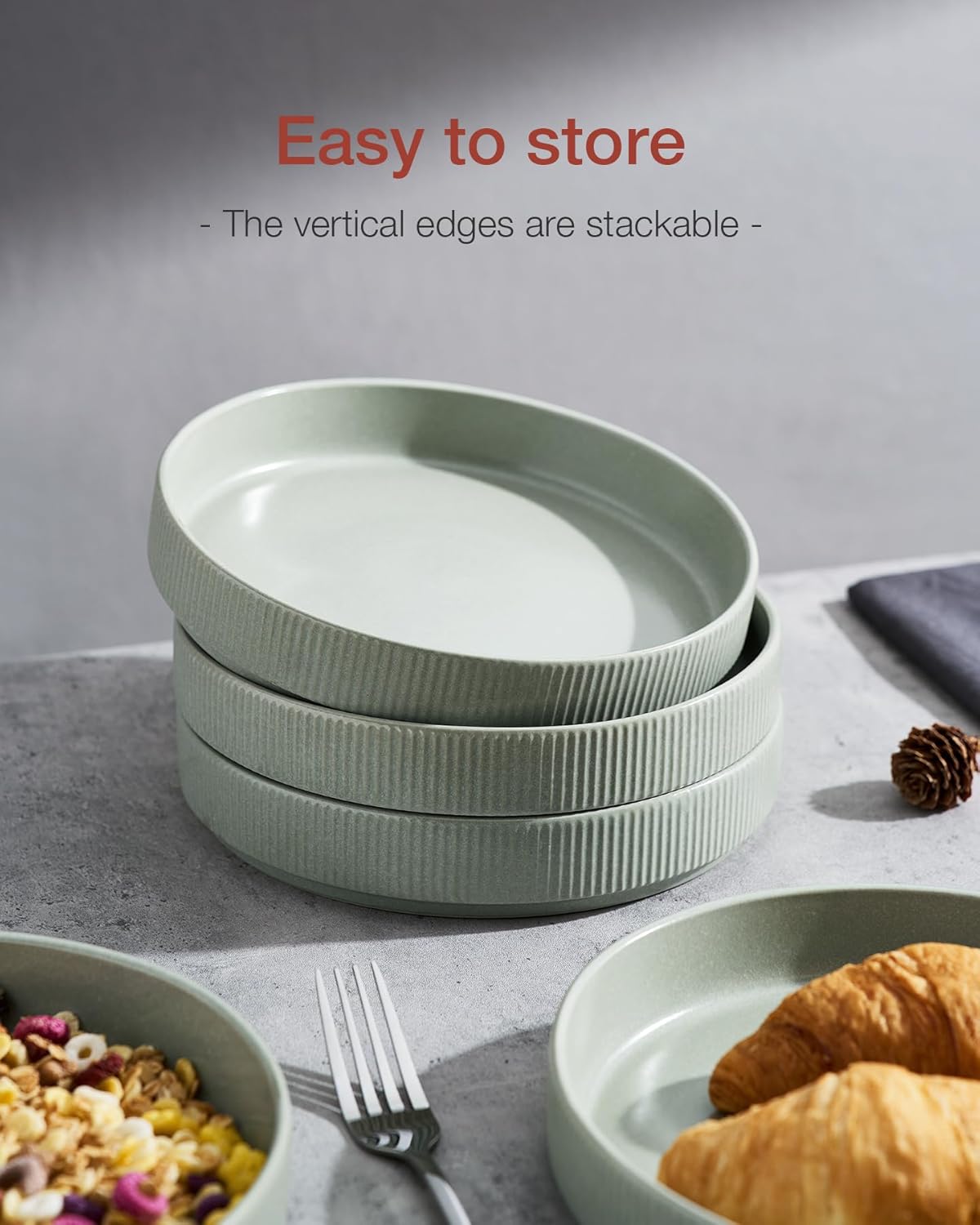 famiware Star 8.25" Pasta Bowls, Large Dinner Bowls Set of 4, Salad Bowl Plates, Shallow Bowls for Eating, Light Green