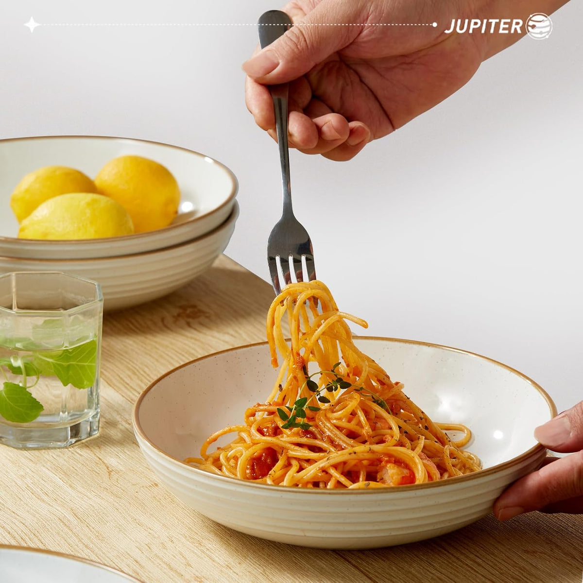 famiware Jupiter Pasta Bowls, 30 OZ Large Salad Bowls Set of 4, Microwave and Dishwasher Safe, Sturdy and Stackable, Serving Bowls for Kitchen, White