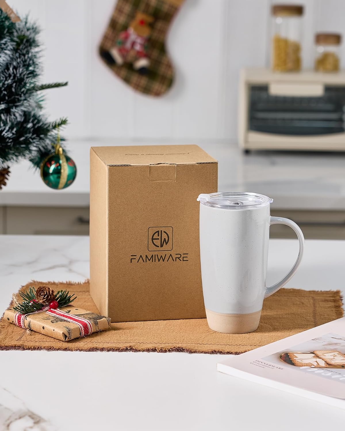 famiware Milkyway Coffee Mugs, 20oz Large Coffee Mug, Ceramic Mug Set of 2 with Lid, Cup Set with Handle for Latte, Tea, Cocoa, Milk, Home & Office, Light Gray and Dark Gray