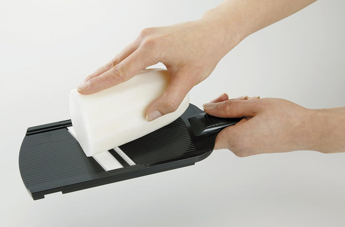 Kyocera Advanced Ceramic Wide Julienne Slicer, Black