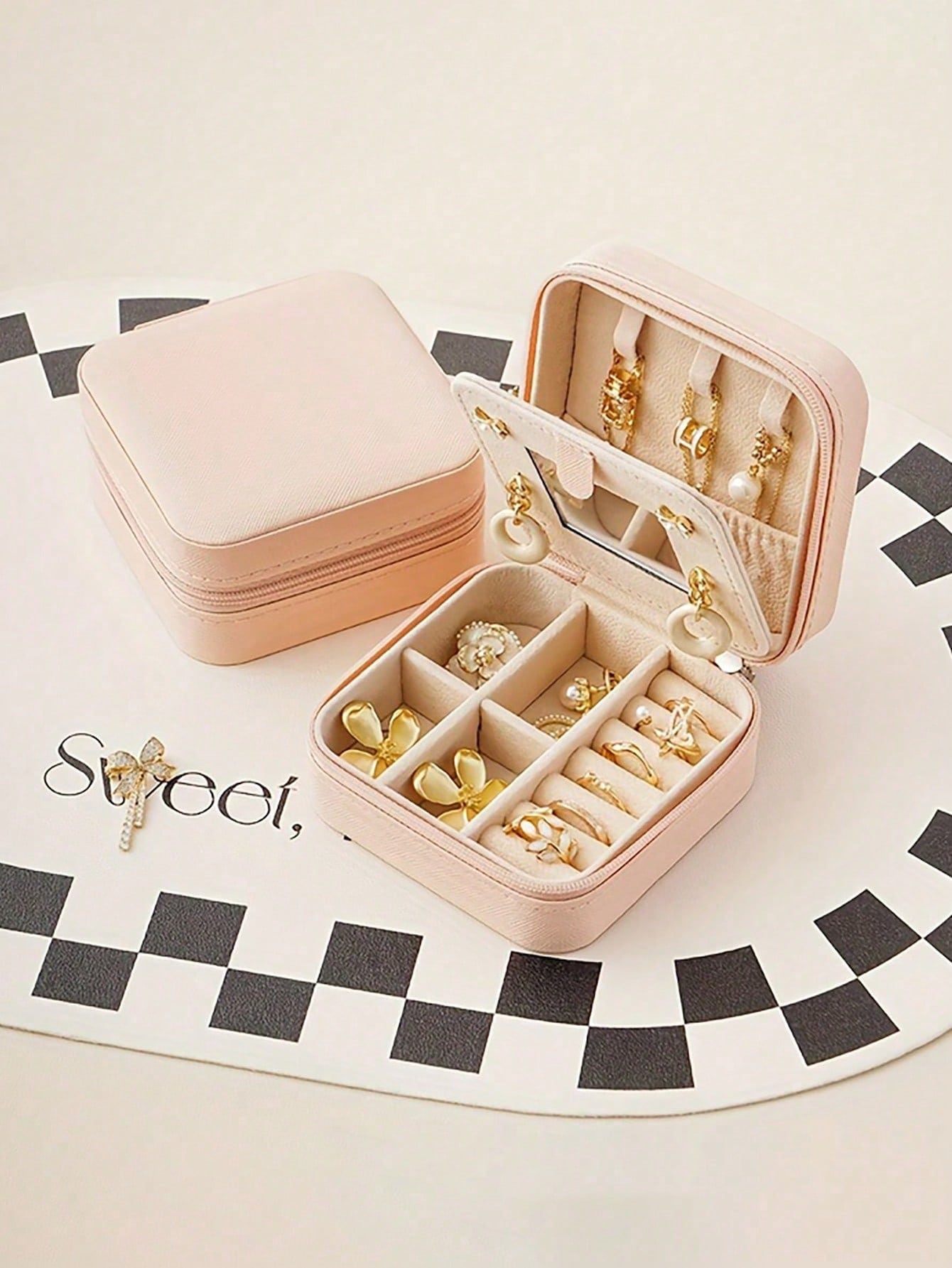 Travel Jewelry Storage Box Pink