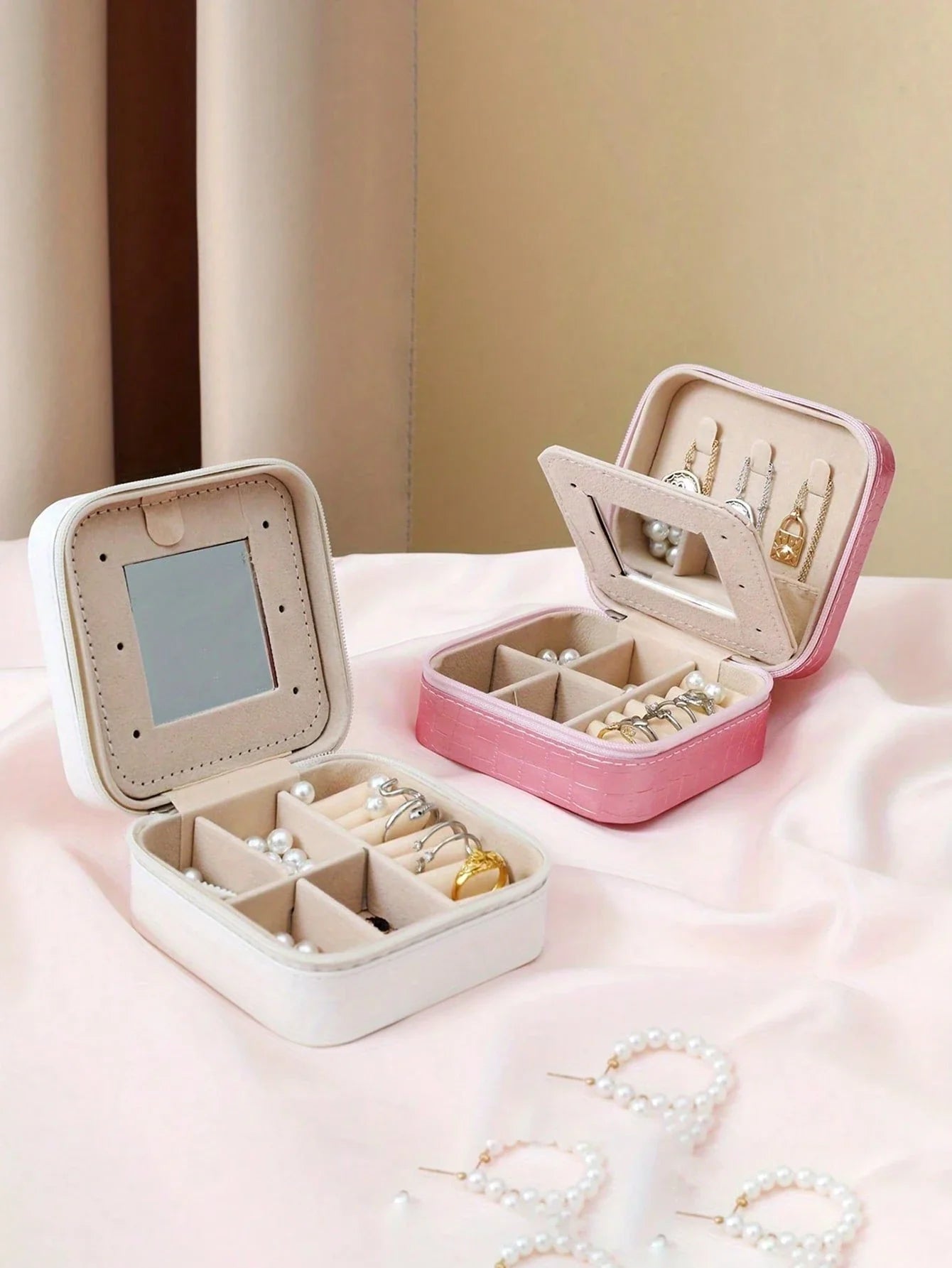 Travel Jewelry Storage Box Pink