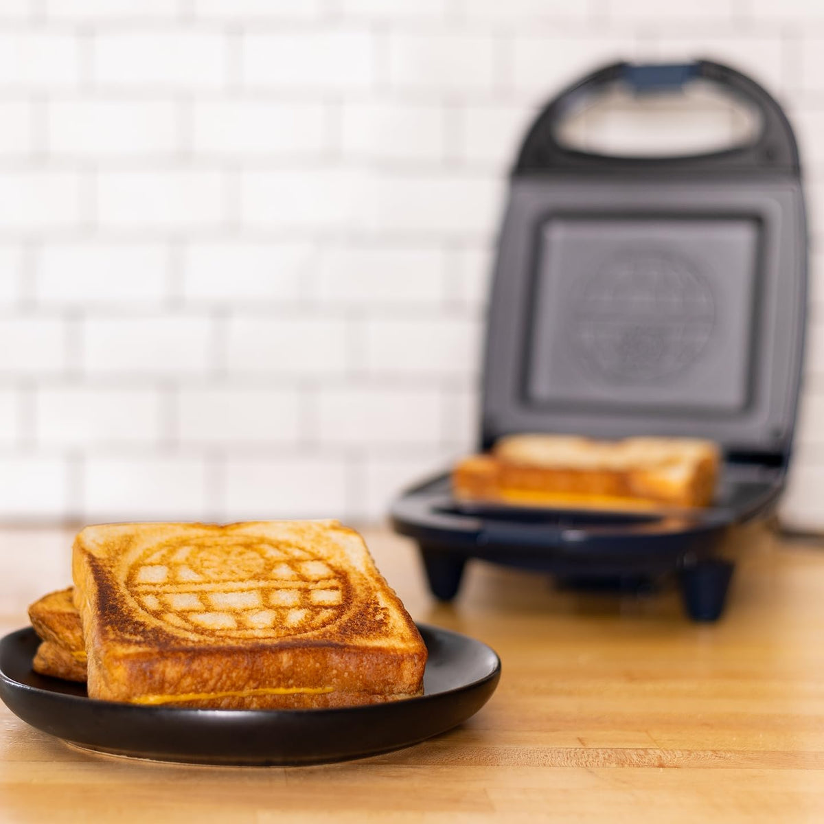 Uncanny Brands Star Wars Death Star Single Sandwich Maker - Star Wars Kitchen Appliance