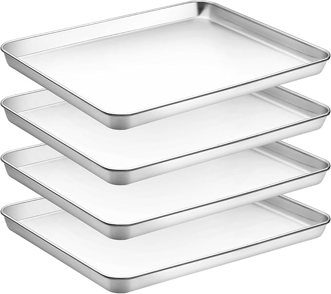 CEKEE Stainless Steel Baking Sheet Set of 4, Large Baking Pan & Cookie Sheet & Baking Tray for Oven, Half Sheet Pan, Size 18 x 13 x 1 inch, Heavy Duty & Mirror Finish & Easy Clean