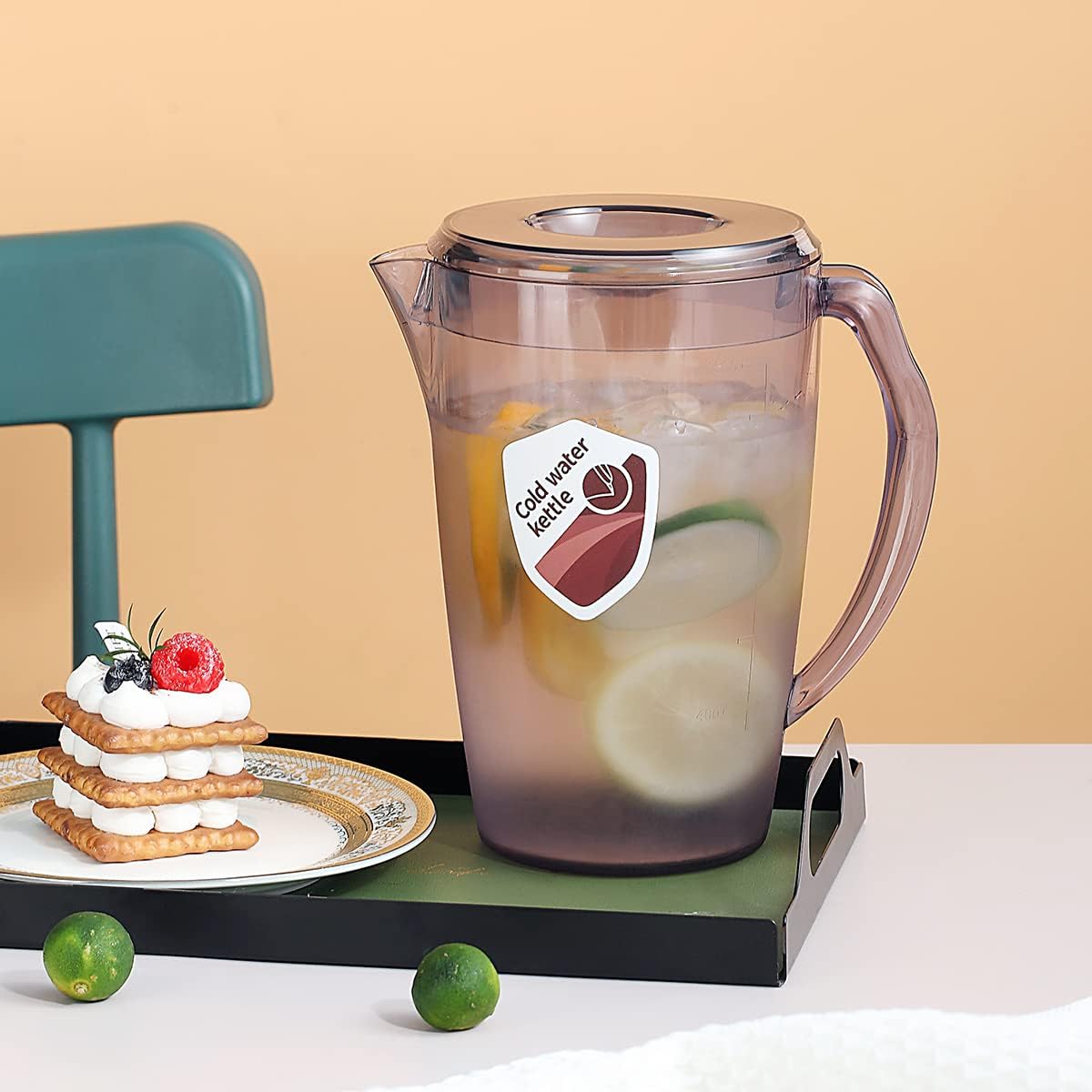 HOMQUEN Plastic Pitcher, 60 Oz/1.8L Water Carafe with Lid, Iced Tea Pitcher, Jar Pitcher, Jug with Handle for Tea, Juices, Milk, Cold or Hot Beverages (1 Pack/Gray)
