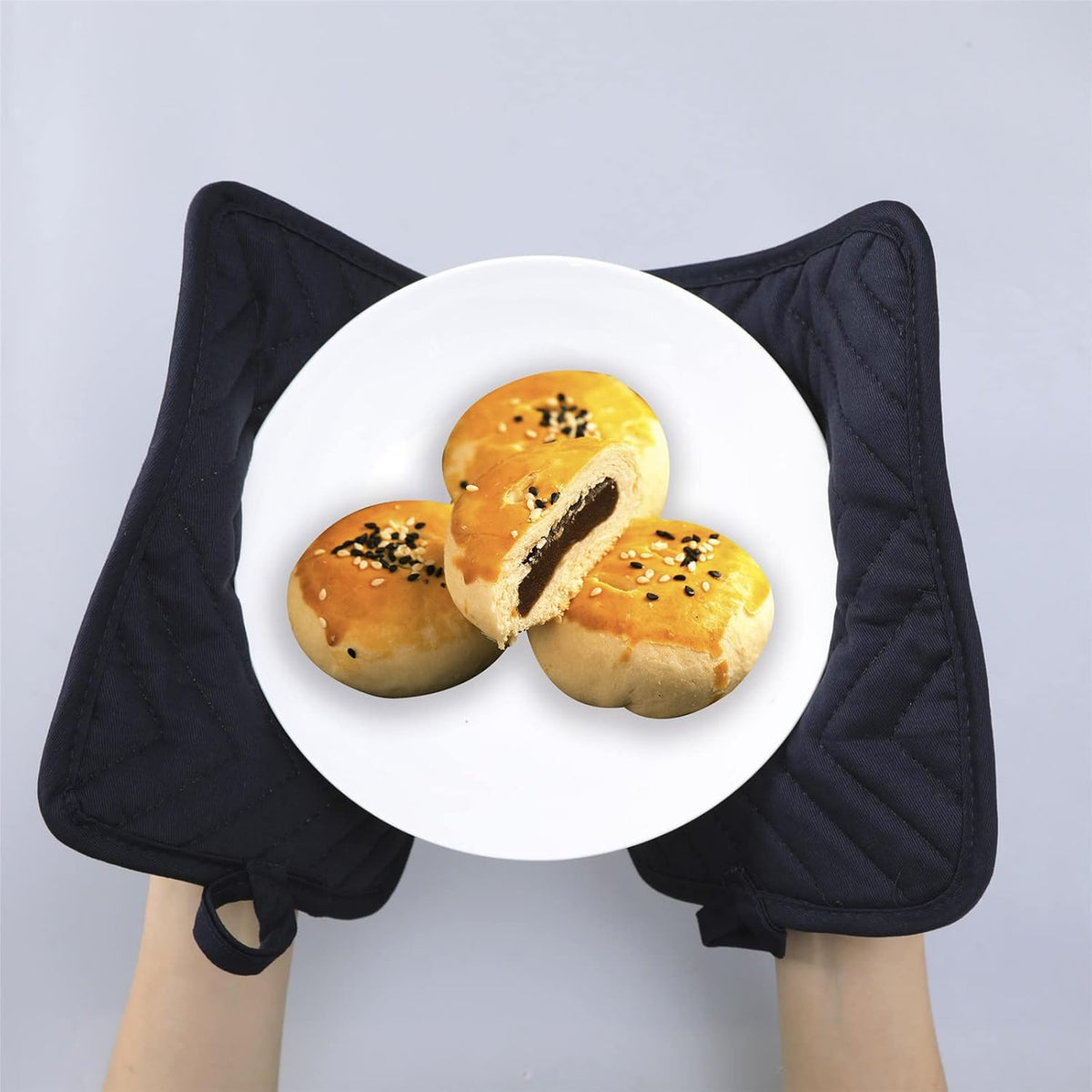 Anyi Pot Holders and Oven Mitts 7" X 9" Heat Resistant Cotton Pocket Pot Holder Set Feature of Non Slip Kitchen Hot Pad Oven Mitts, 3-Pack (Mood Indigo)