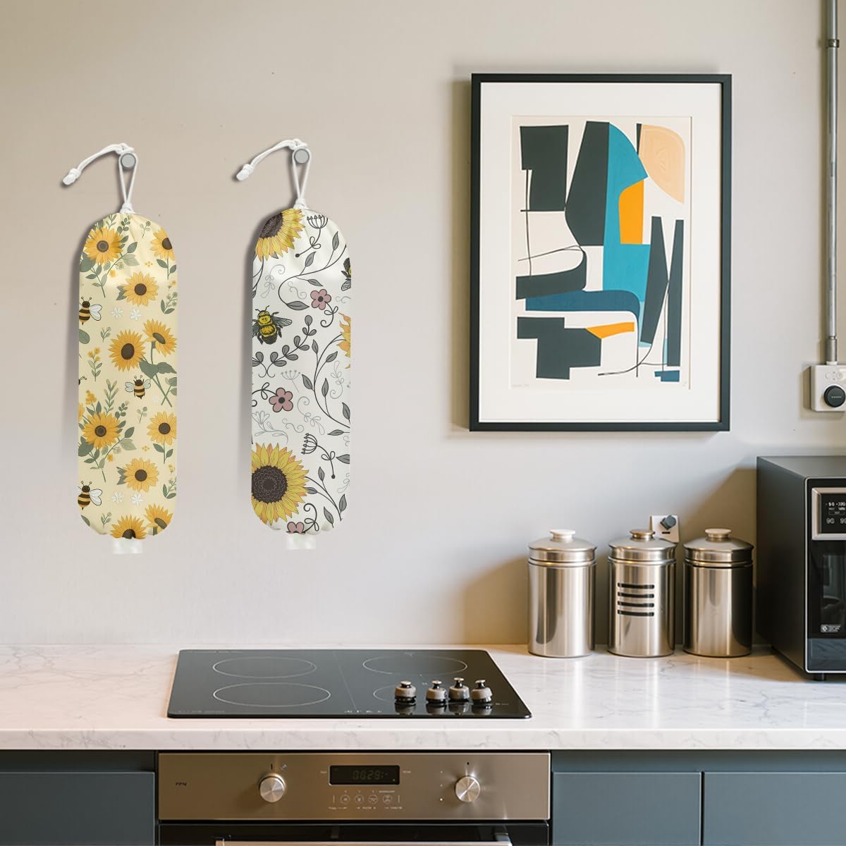 2Pcs Cute Bee Plastic Bag Holder, Wall Mount Grocery Bag Holder for Plastic Bags, Vintage Rustic Sunflower Reusable Grocery Bags Storage Dispenser for Home Kitchen Pantry, Sunflower Gifts for Women