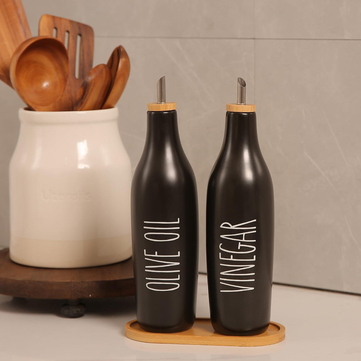HOMCDALY Olive Oil and Vinegar Dispenser Set, Ceramic Oil and Vinegar Bottles with Bamboo Tray, 16.9oz Kitchen Cruet - Set of 2 - Black
