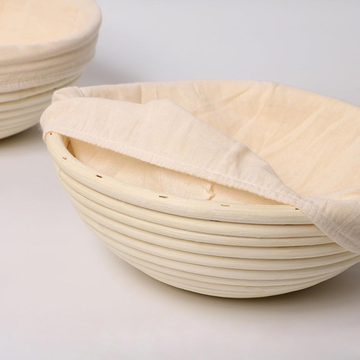 KONGDY Banneton Bread Proofing Basket, 10 Inch Round Sourdough Proofing Basket with Linen Liner, Bread Making Starter Kit, Bread Lame