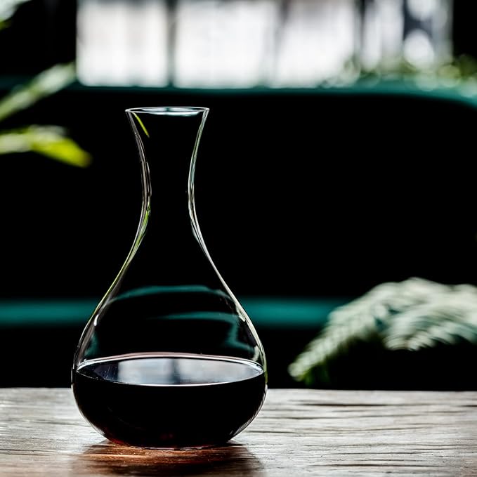 Krosno Elegant Wine Decanter, 54.1 oz, Harmony Collection, Accessory for Wine Lovers, Lead-free Crystal Glass Wine Decanters and Carafes, Red Wine Pitcher, Made in Europe