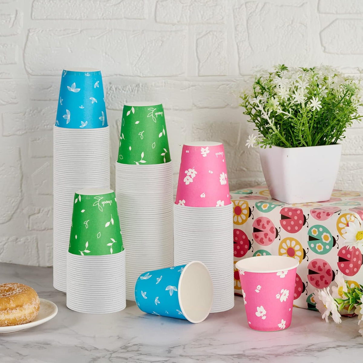 LITOPAK 600 Pack 5 oz Paper Cups, Colorful Disposable Mouthwash Cups, Small Disposable Cups, Mini Paper Cups for Parties, Picnics, Barbecues, Travel and Events