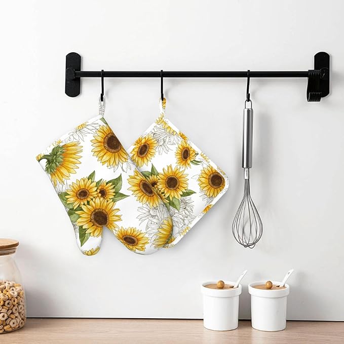 Yellow Sunflower Oven Mitts Pot Holders Set Silicone Heat Resistant Sunflowers Oven Mitts and Hot Pads Yellow Flowers Potholders Non-Slip Oven Gloves for Cooking Baking Grilling BBQ