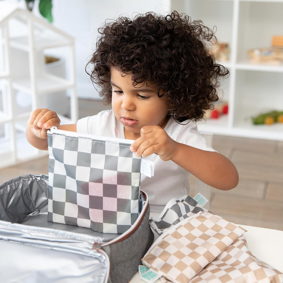 Bumkins - Cloth Snack & Sandwich Bags - For Storage, Travel, Food Prep, Lunch - Reusable, Water Resistant, Washable, Dishwasher Safe - Snack Bags for Kids - Zipper Closure - Check - 4 Pack