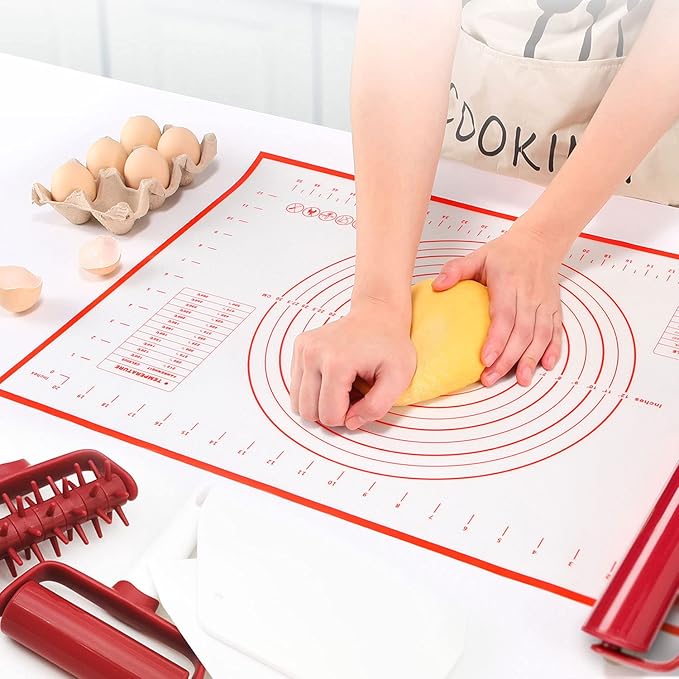 5 pcs Pizza Tools Set incl Dough Roller and Docker and Silicone Pastry Dough Mat and Dough Scraper Cutter Time-Saver Dough Tools Set (5 pcs)