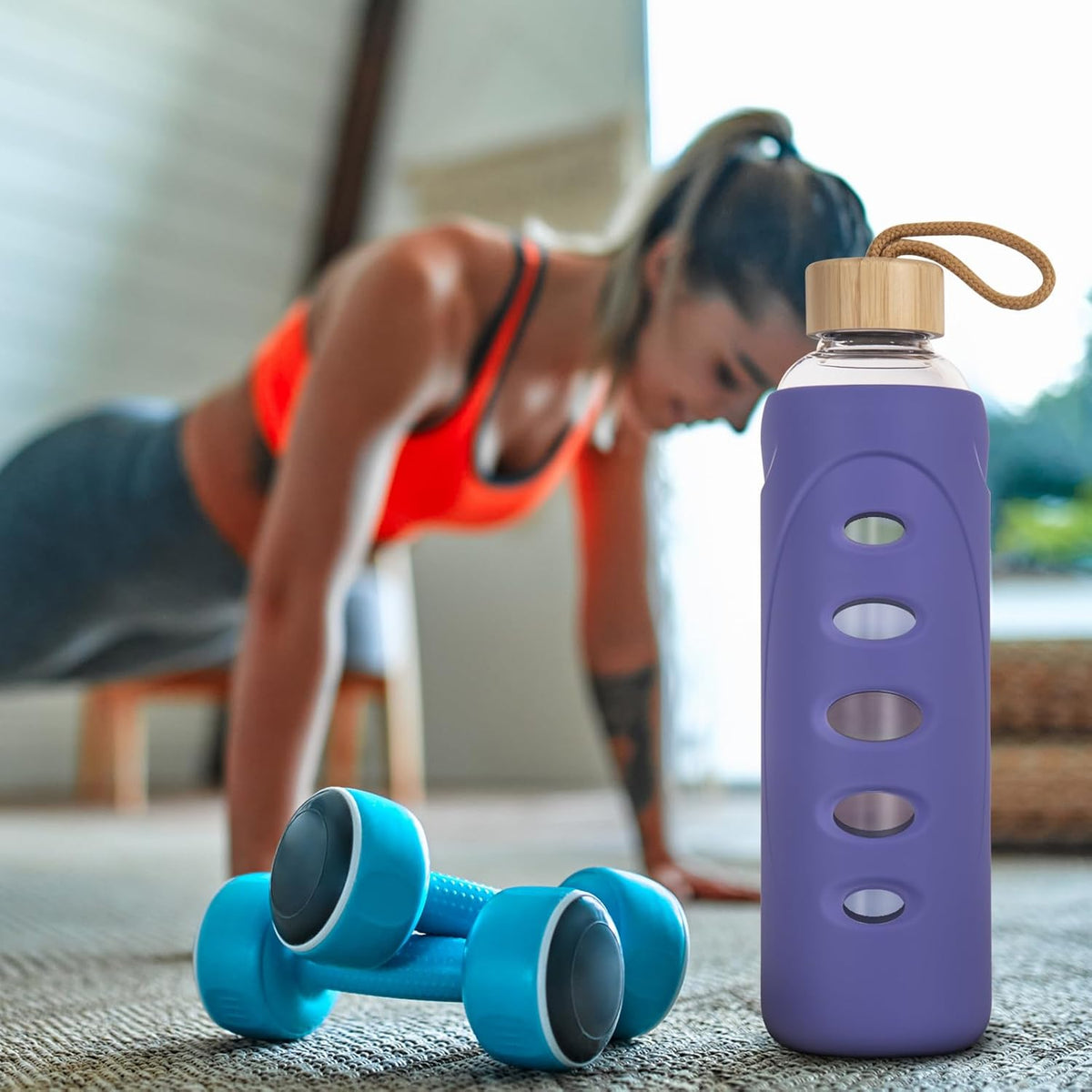 Sport 32oz Glass Water Bottle 1000ml /1 liter Borosilicate Glass Water Bottle Reusable Waterbottle Jugwith Silicone Sleeve and Unique Lid (Purple