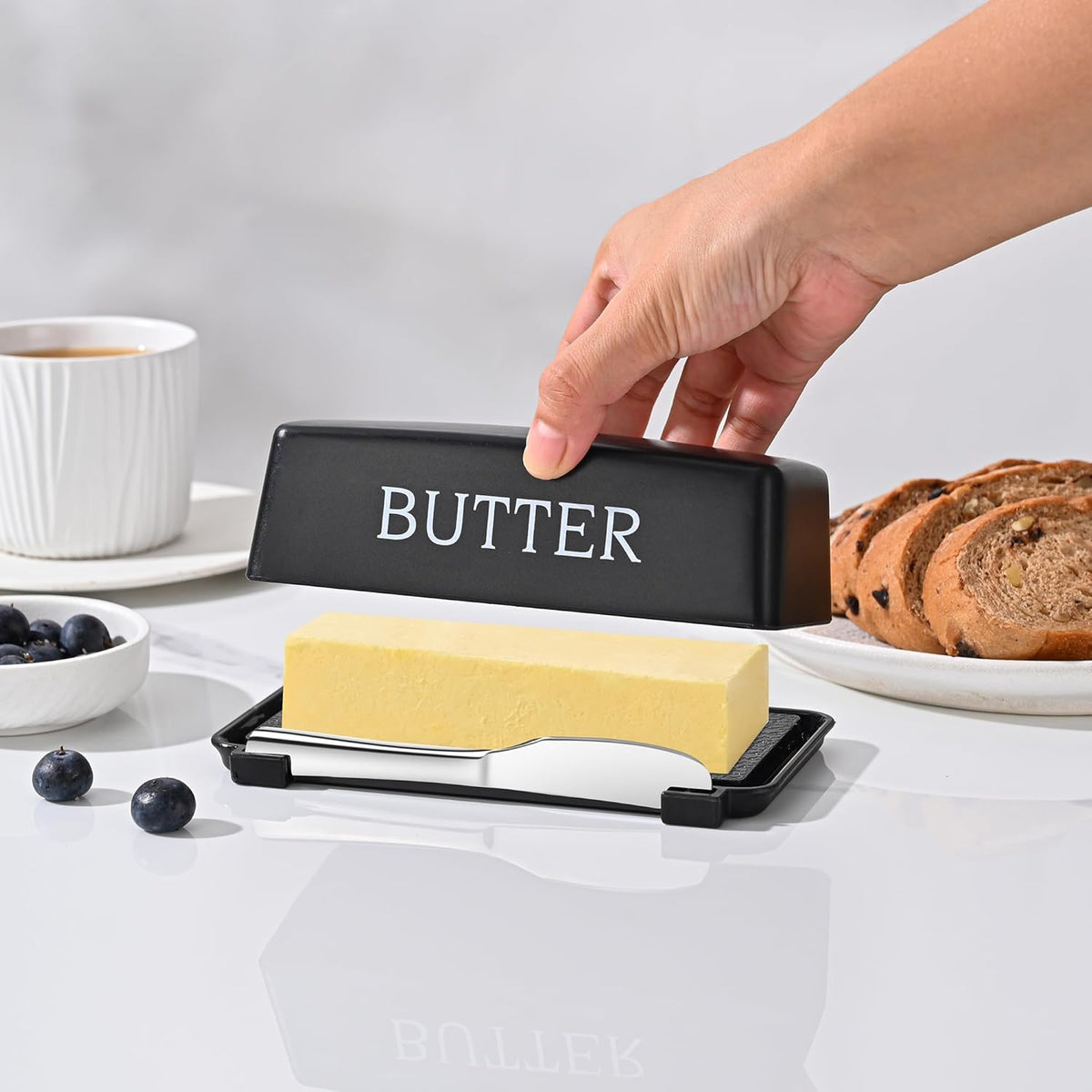 Butter Dish With Cover And Knife,Food Grade Plastic Butter Holder With Lid For Countertop,Black Dishwasher Safe Butter Storage Container