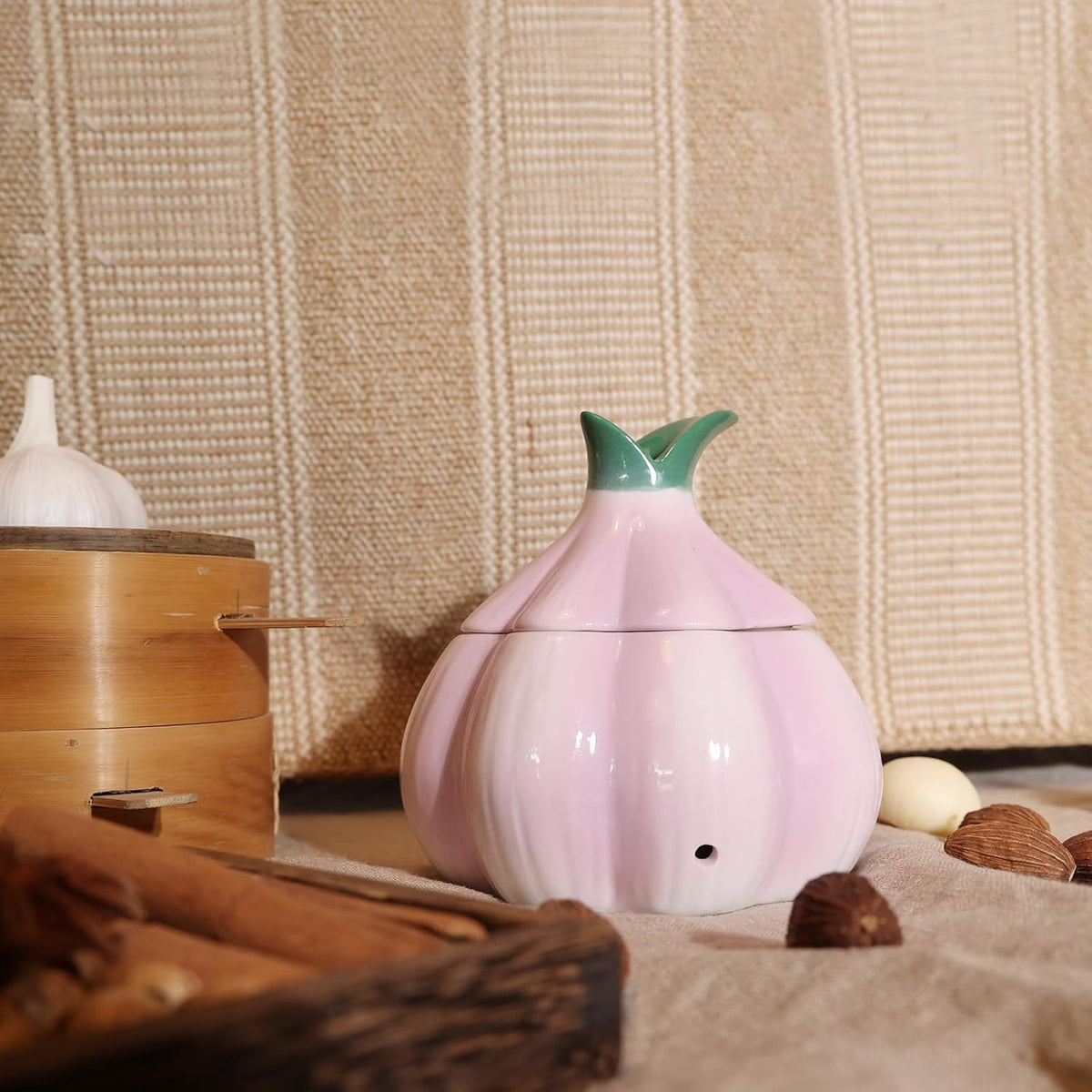 TOIVO Garlic Keeper for Counter，with Lid and Holes GarlicSaver,Garlic Holder Storage Container toKeep(purple)