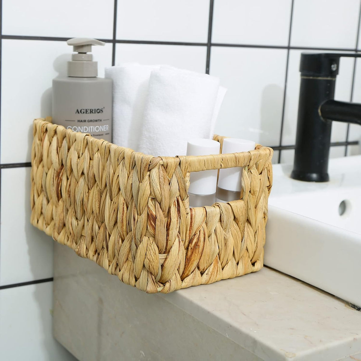 HOONEX Water Hyacinth Storage Baskets, Wicker Baskets for Storage, Hand Woven Baskets with Carry Handles, Set of 2, Natural