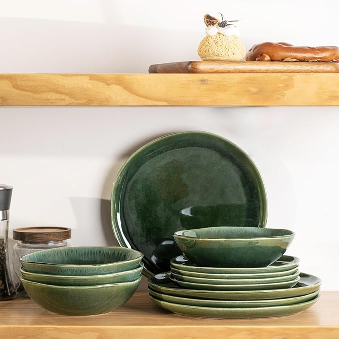 AmorArc Ceramic Dinnerware Sets,Handmade Reactive Glaze Stoneware Plates and Bowls Set,Highly Chip and Crack Resistant | Dishwasher & Microwave Safe Dishes Set,Service for 6 (18pc)