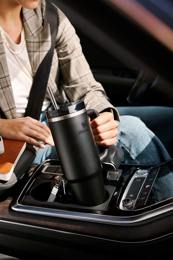 STANLEY Quencher H2.0 Tumbler with Handle and Straw 64 oz | Flowstate 3-Position Lid | Cup Holder Compatible for Travel | Insulated Stainless Steel Cup | BPA-Free | Cobalt