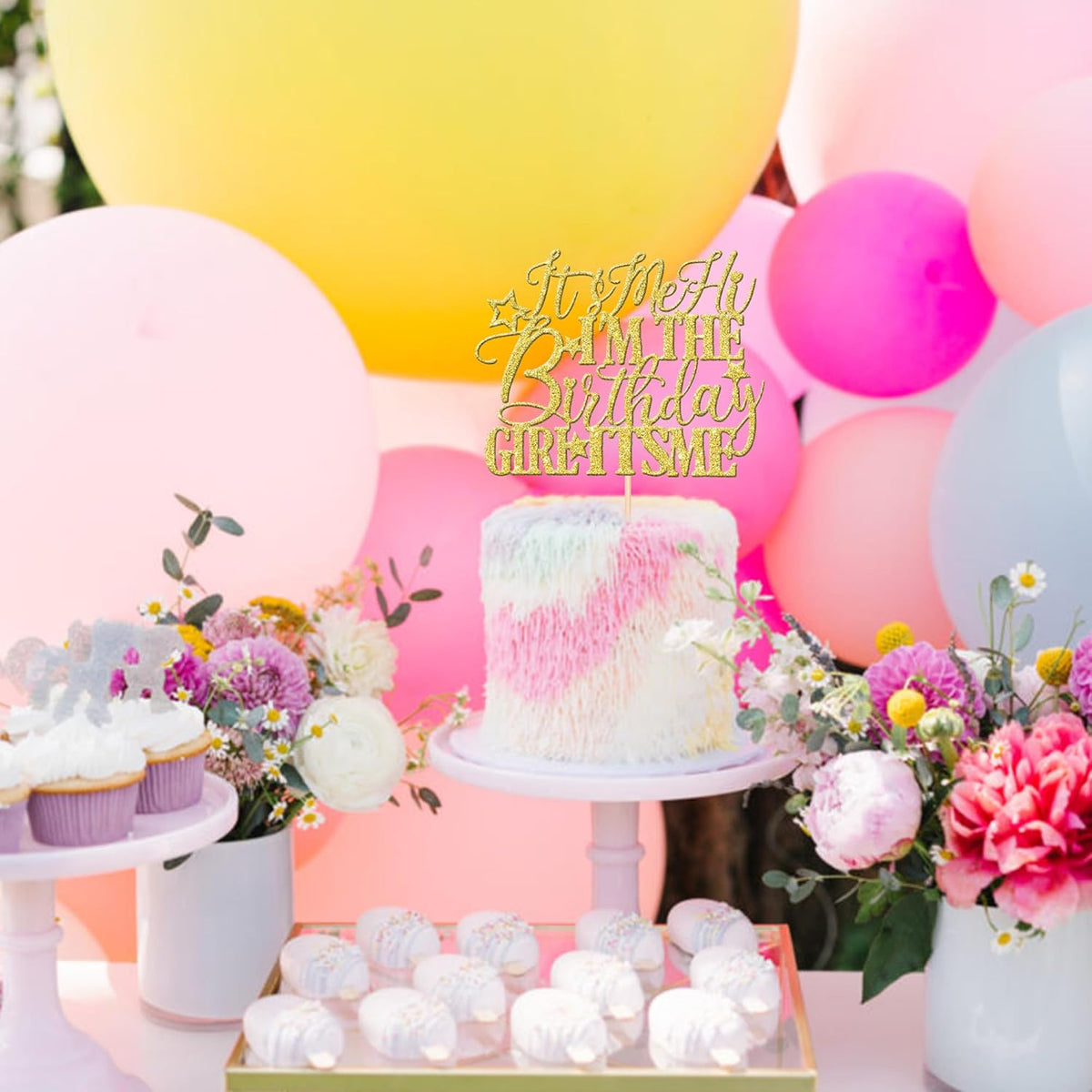 1 PCS It's Me Hi I'm the Birthday Girl It's Me Cake Topper Glitter Funny Girls Birthday Cake Pick for Hot Pop Music Singer Birthday Party Cake Decorations Supplies Gold
