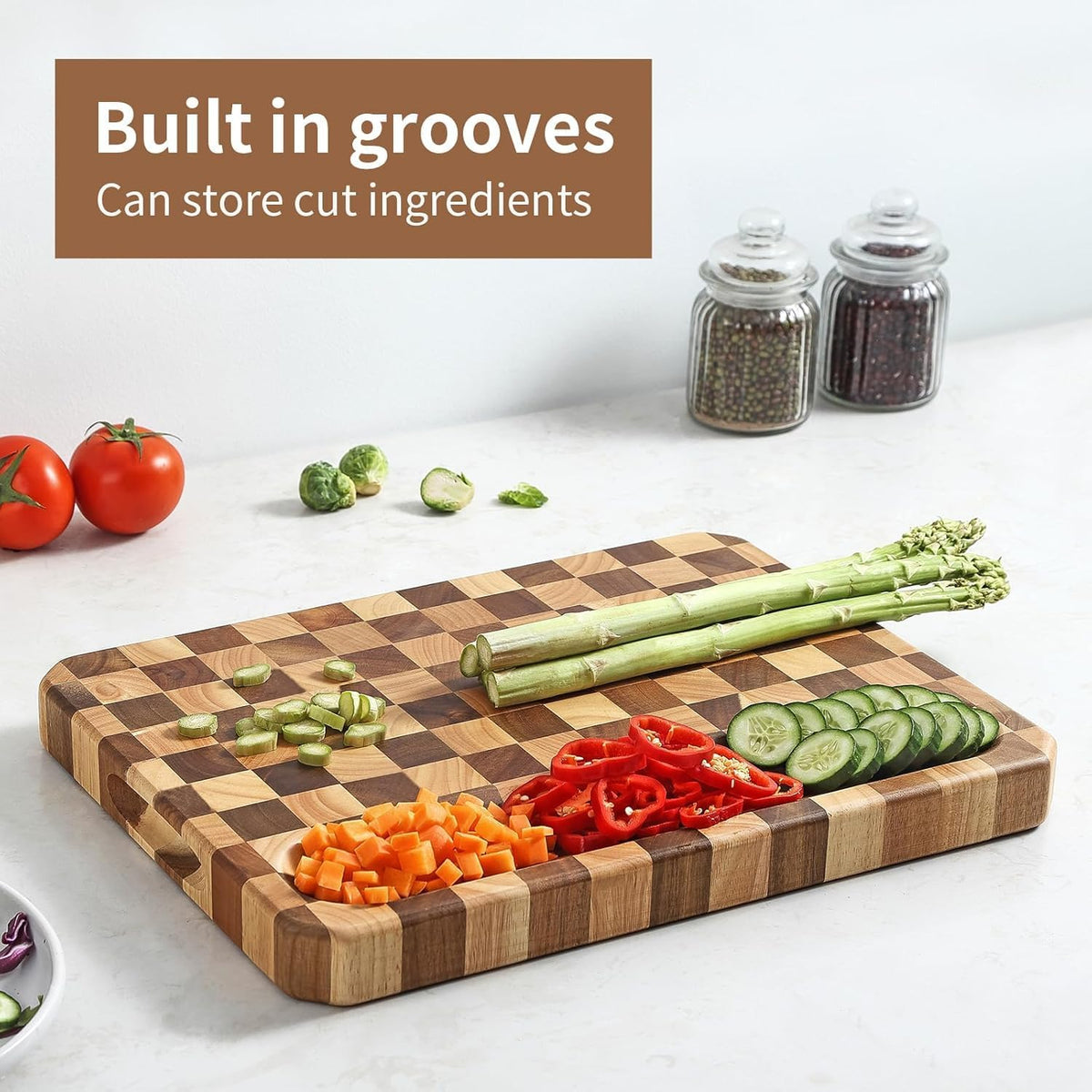 Large wood Cutting Board for Kitchen with Juice Handles ， Chopping Board Cheese Charcuterie Board (Checkered cutting board)