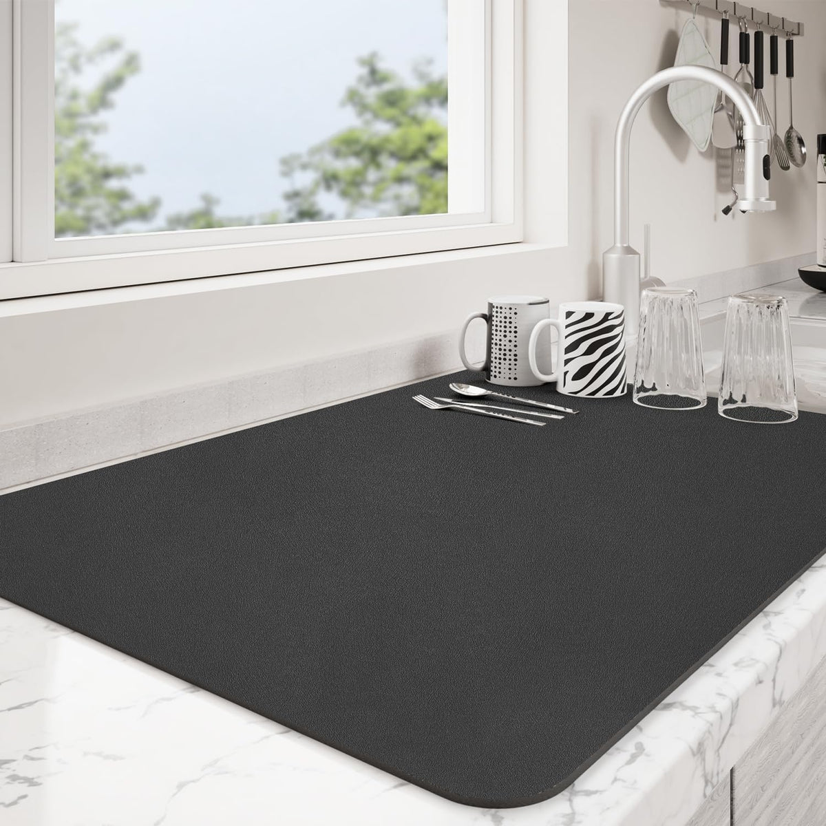 Dish Drying Mat for Kitchen Counter | Coffee Bar Mat for Countertops | Heat Resistant Drainer Mat with Non-slip Rubber Backed | Hide Stain Kitchen Absorbent Draining Mat | Black 18"x28"