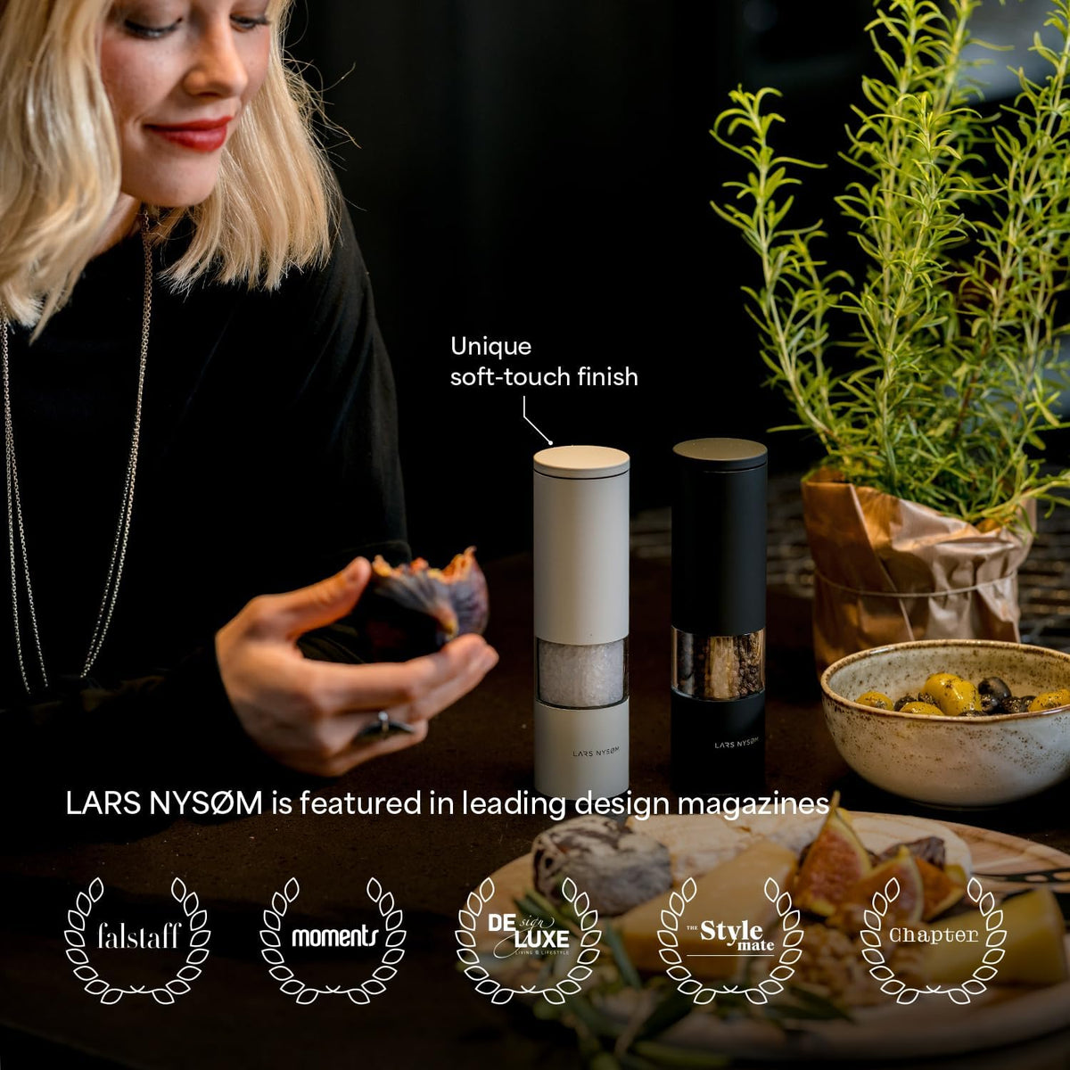 LARS NYSØM Salt and Pepper Grinder Set Manual, Stainless Steel Salt and Pepper Mills with Adjustable Ceramic Grinder I Design Spice Shakers (Brick Red)