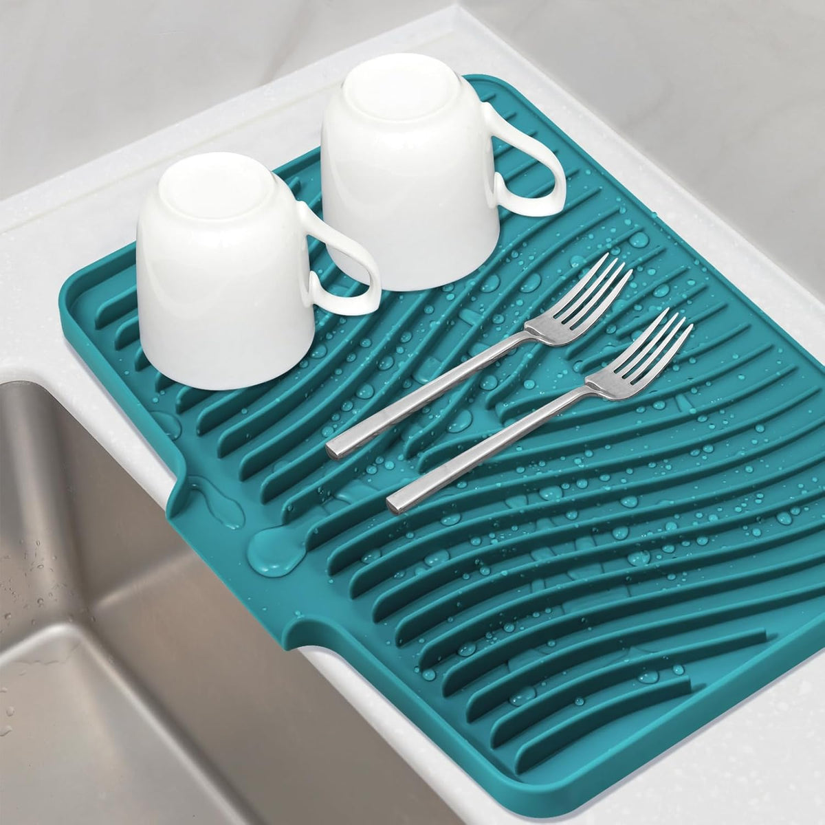 Silicone Dish Drying Mat for Kitchen Counter, Dish Drying Pad, Non-Slip Drain Pad with Built-in Drain, Heat Resistant Stone Drying Mat(15.8" x 13", Green)