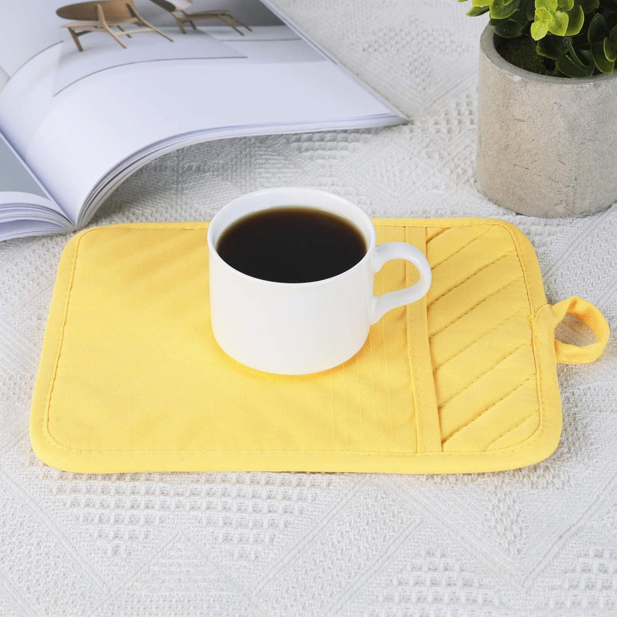 Anyi Pot Holders and Oven Mitts 7" X 9" Heat Resistant Cotton Pocket Pot Holder Set Feature of Non Slip Kitchen Hot Pad Oven Mitts, 3-Pack (Orange)