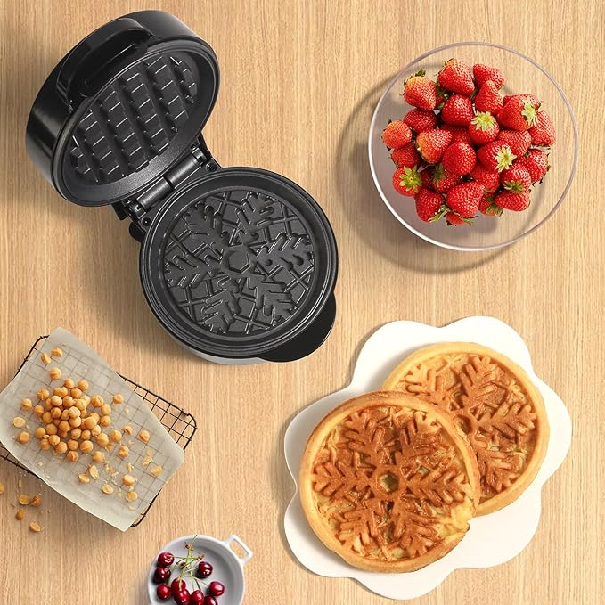 Mini Waffles Maker, Small Snowflake Waffle Irons Non-stick, Breakfast Belgian Waffles, Mini Waffle Iron Make Waffle in Minutes, Portable Pancake Maker Machine for Kid, Easy to Clean, 5 Inches Wide