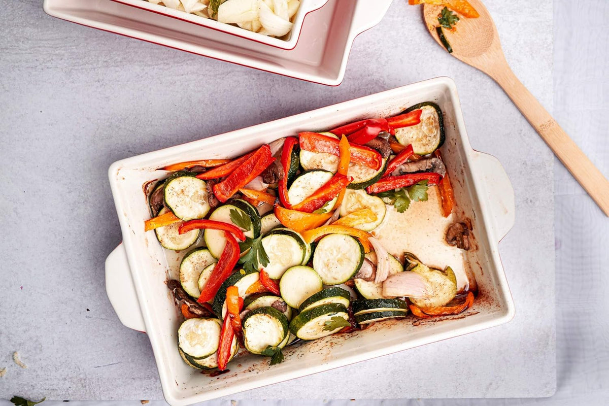 Kook Casserole Dish, Ceramic Baking Dish, Large Lasagna Pan Deep for Oven, 8.5 x 14, 11 x 7, 8 x 5, Set of 3, 92oz, 50oz, 20oz, Baking Pan with Handles, Oven Safe and Durable, Home, Gift, (Cherry Red)