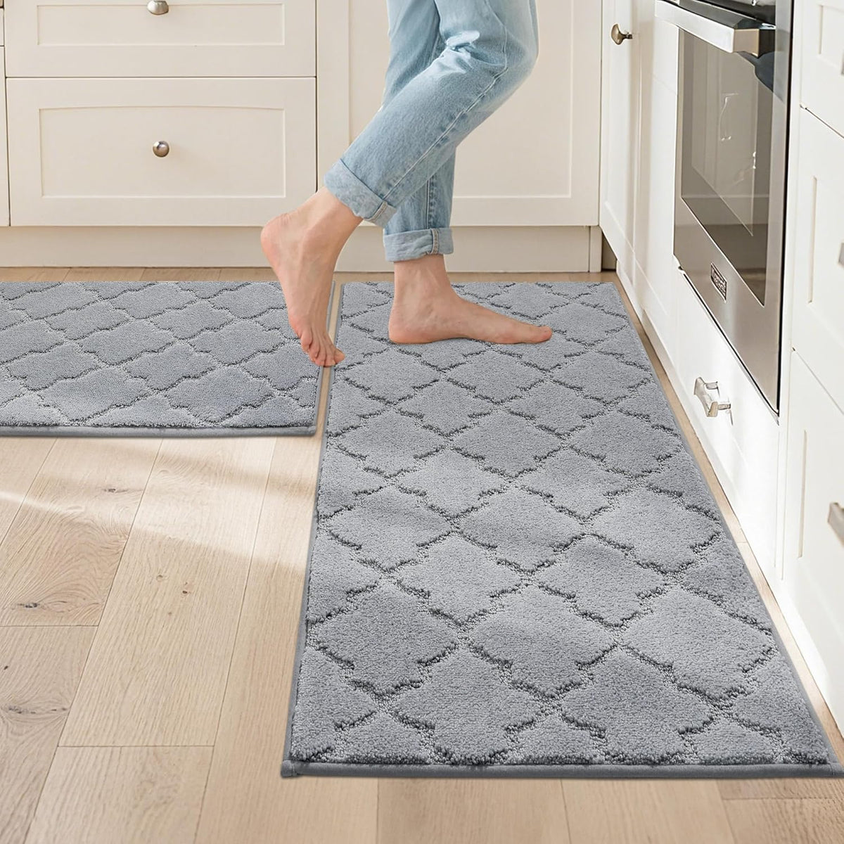 JSEI Kitchen Rugs, Non-Slip Kitchen Mats for Floor, Soft Washable Absorbent Kitchen Mats 2 Pieces, Kitchen Carpet Runner with TPR Backing, Polyester, 20”x32”+20”x48”, Light Grey