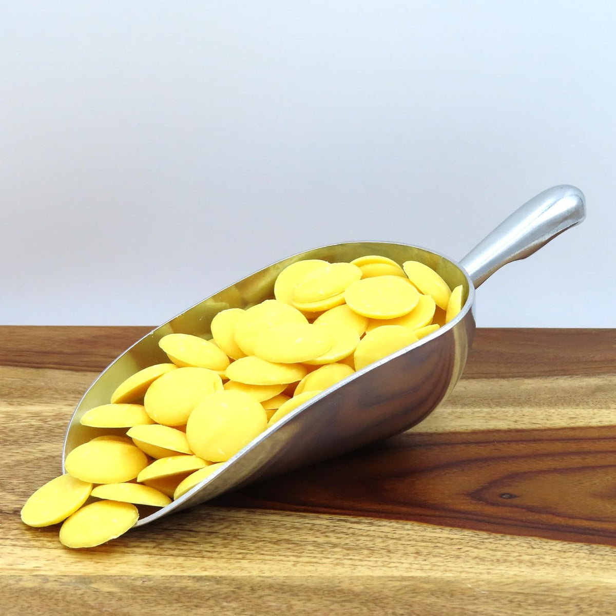 MERCKENS Coating Wafers, Yellow Melting Chocolate, 1 Pound Package