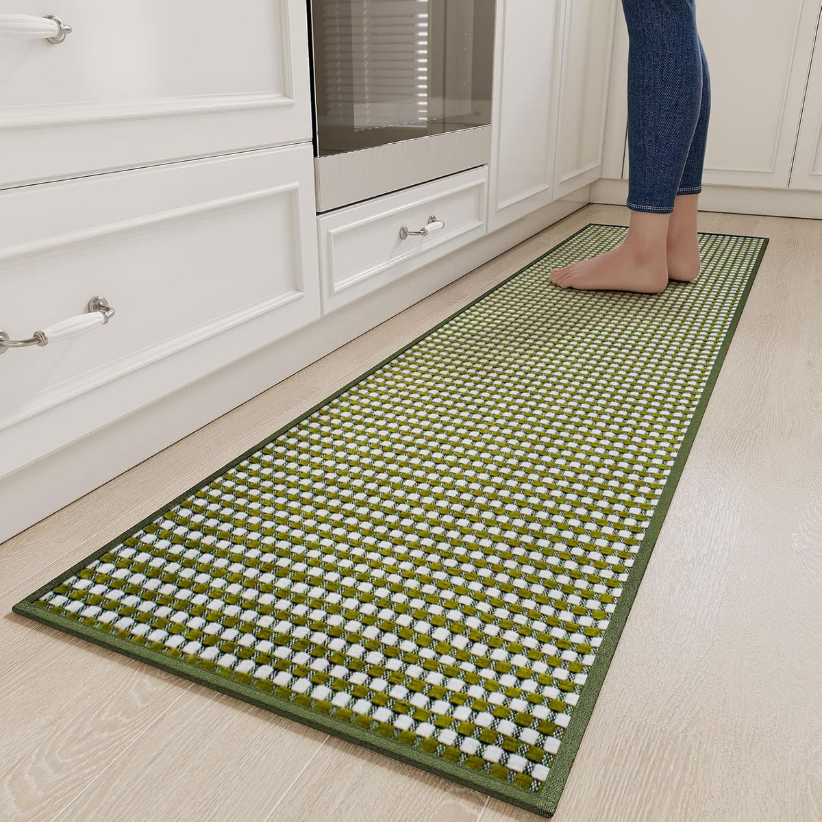 Long Kitchen Runner Rugs Kitchen Mat Non Slip Washable, Super Absorbent Soft Chenille Braided Kitchen Mats for Floor, Rubber Backing Kitchen Floor Sink Standing Mat, Easy Clean, Green 17"x71"