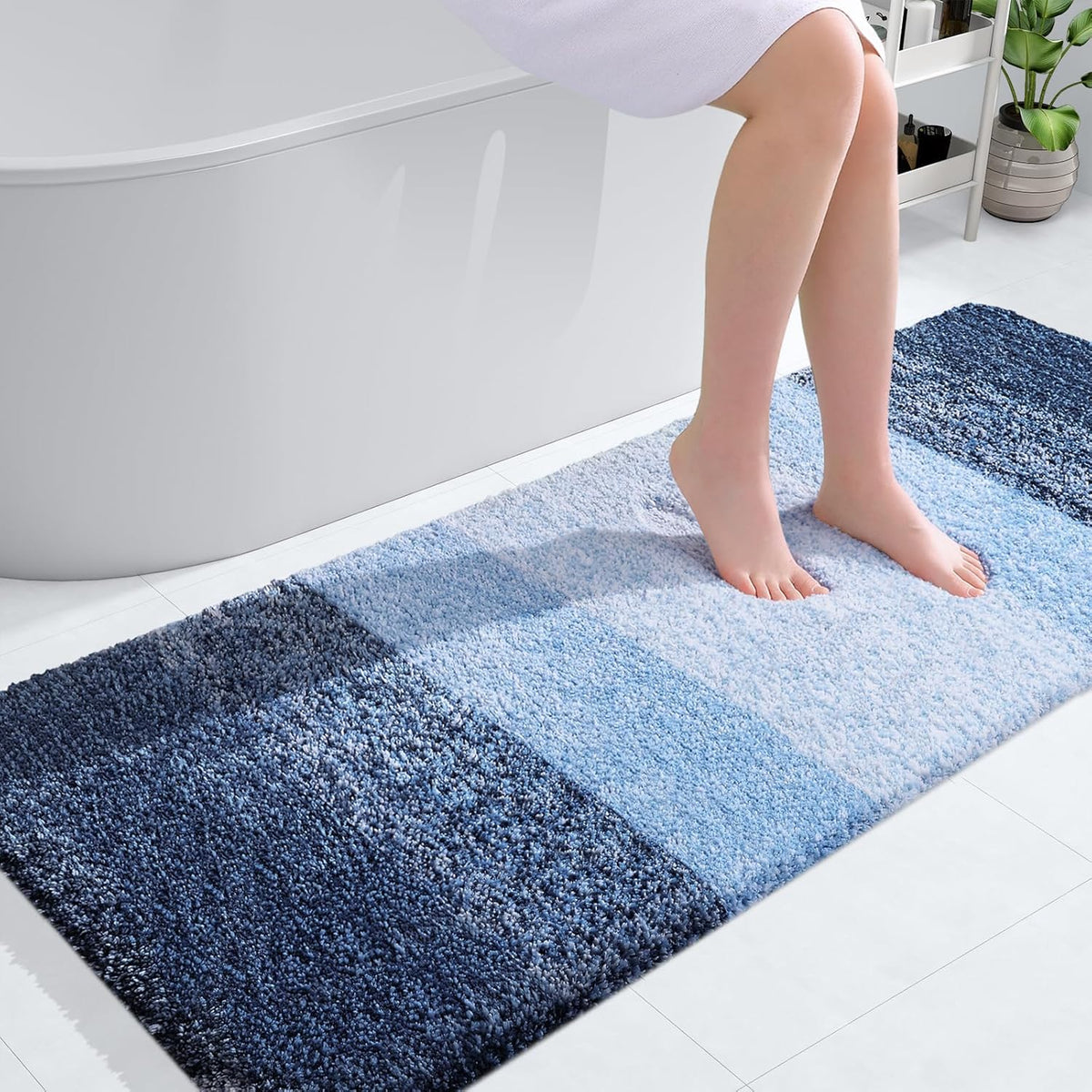 OLANLY Bathroom Runner Rugs 54x24, Extra Soft Absorbent Microfiber Bath Rugs, Rubber Backing, Quick Dry, Machine Washable Bath Mats for Bathroom Floor, Tub and Shower, Home Decor Accessories, Navy