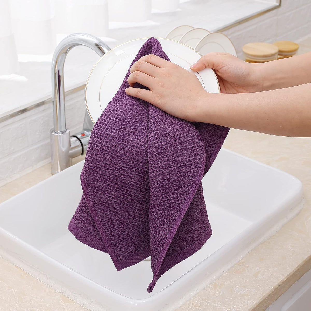 Homaxy 100% Cotton Waffle Weave Kitchen Dish Towels, Ultra Soft Absorbent Quick Drying Cleaning Towel, 13 x 28 Inches, 4-Pack, Purple