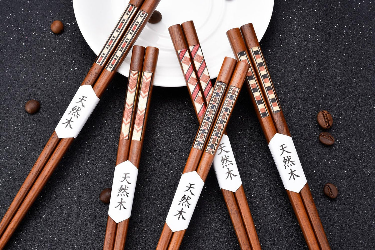 Antner Handmade Japanese Chopsticks Reusable Natural Wooden Chopstick with Box, 5 Pairs Gift Set