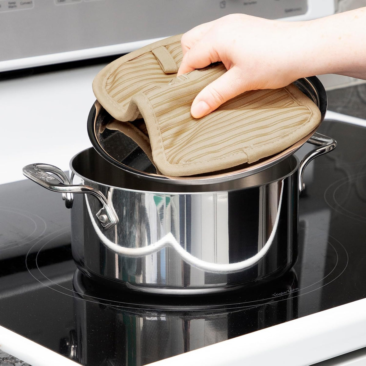 All-Clad Premium Pot Holder & Hot Pad: Heat Resistant to 500 Degrees - 100% Cotton, 10"x6.25" Hot Pad for Kitchen and Barbeque, (2-Pack), Cappuccino