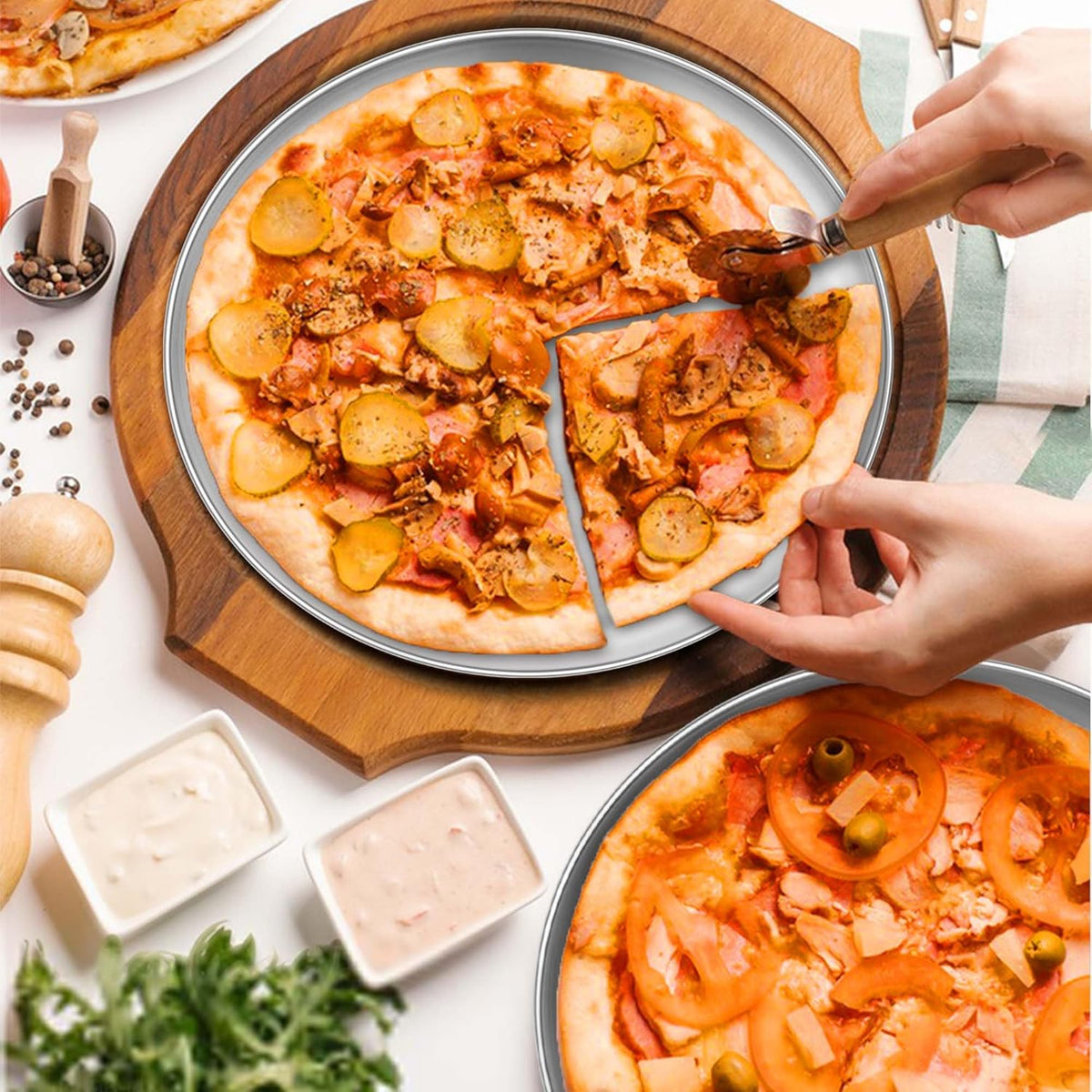 TeamFar Pizza Pan, 9 Inch, 10 Inch, 12 Inch Stainless Steel Pizza Pans Set, 3 Sizes Round Pizza Oven Baking Serving Plate Tray for Pizza Pie Cookie, Non-Toxic & Heavy Duty, Dishwasher Safe