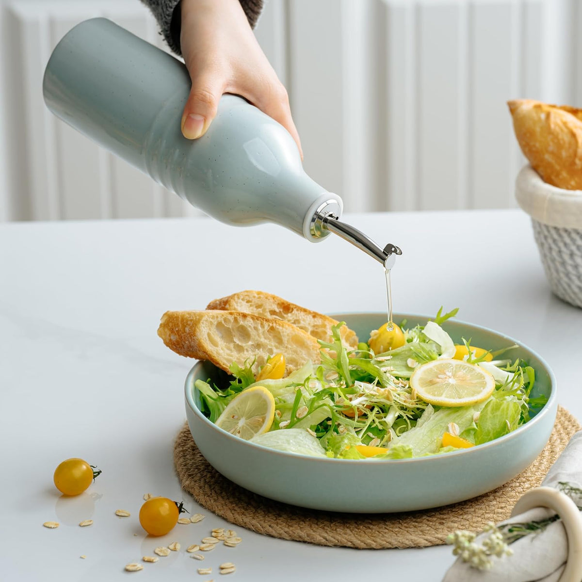 famiware Jupiter 16oz Ceramic Olive Oil Dispenser Bottle, Olive Oil and Vinegar Dispenser Bottle Set of 2 with Stainless Steel Pourers, Suitable for Storage Vinegar, Liquids, Light Blue