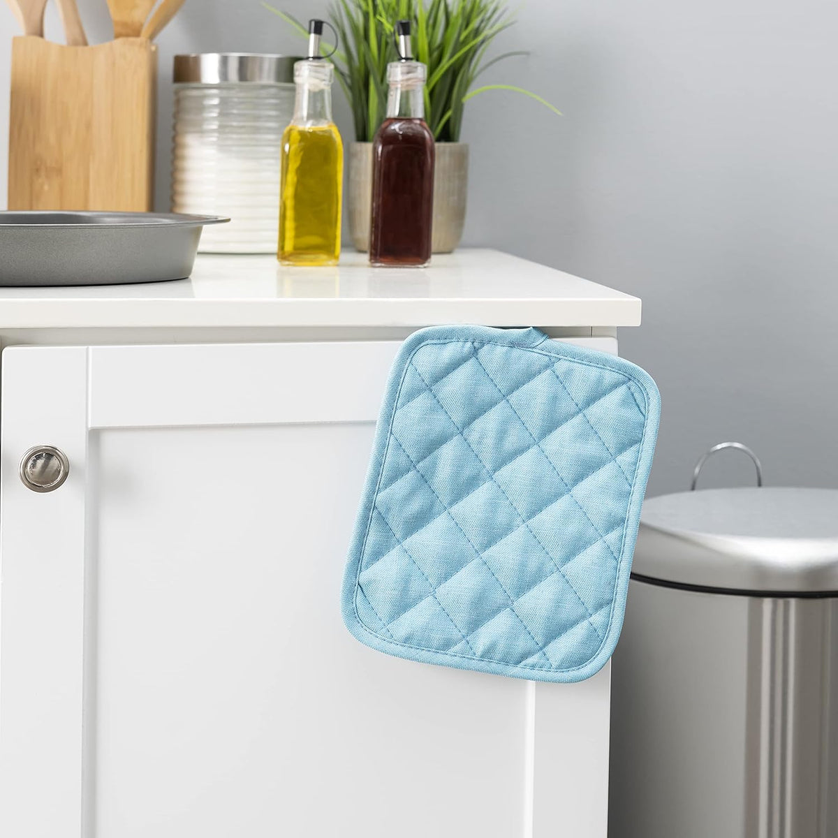 American Linen Pot Holders, Hot Pads, Table Pads for Kitchen and Dining Table, Non Slip Heat Resistant Hot Pot Holder (Aqua, 4 Pack)