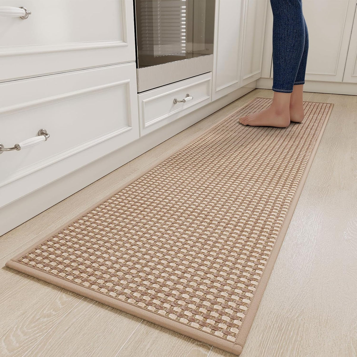 Long Kitchen Runner Rugs Kitchen Mat Non Slip Washable, Super Absorbent Soft Chenille Braided Kitchen Mats for Floor, Rubber Backing Kitchen Floor Sink Standing Mat, Easy Clean, Brown 17"x71"