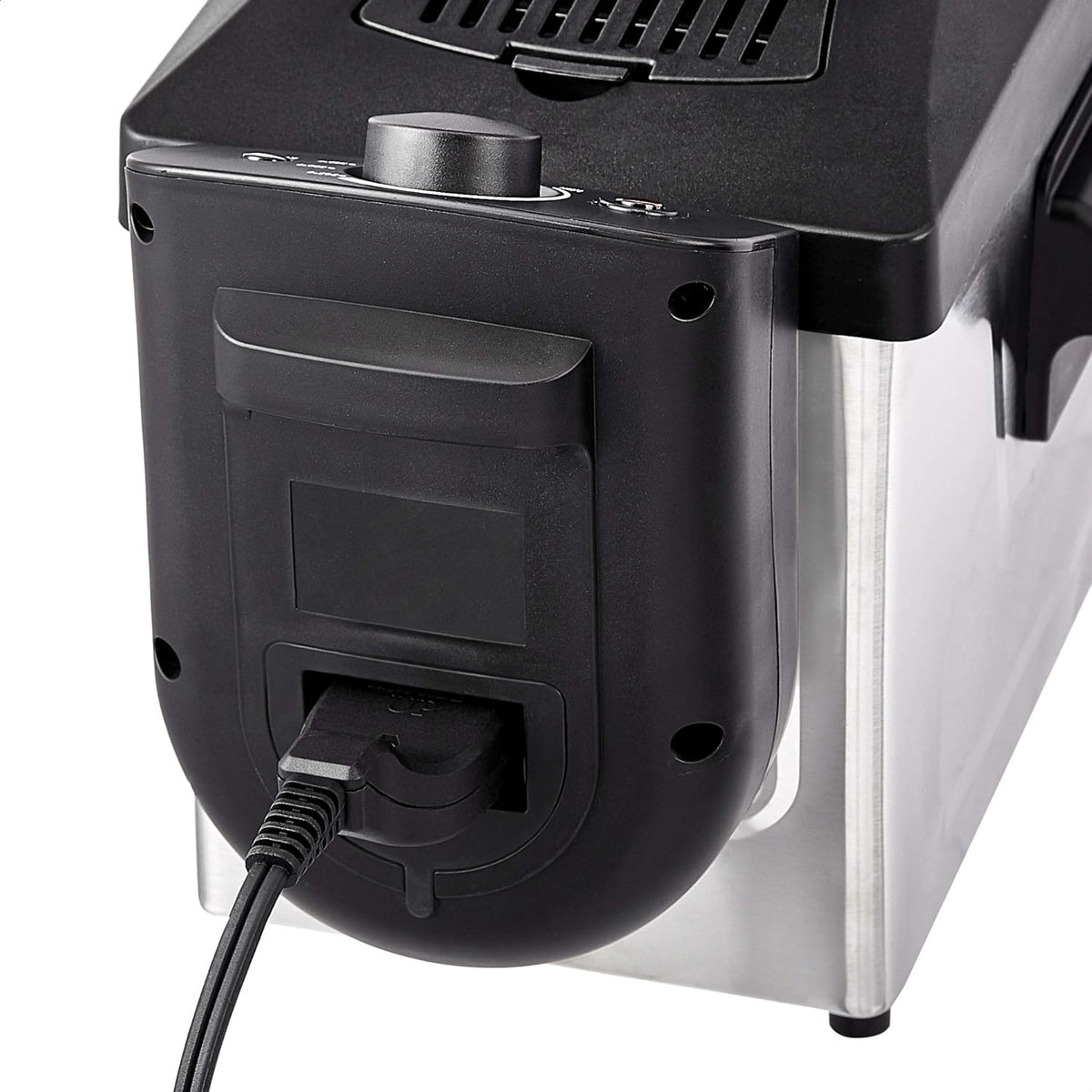 Amazon Basics 3.2-Qt (3.0L) Deep Fryer with 12-Cup Oil Capacity, Adjustable Temperature, Easy Draining Basket, Stainless Steel Exterior, Viewing Window, 1500W, Black & Silver