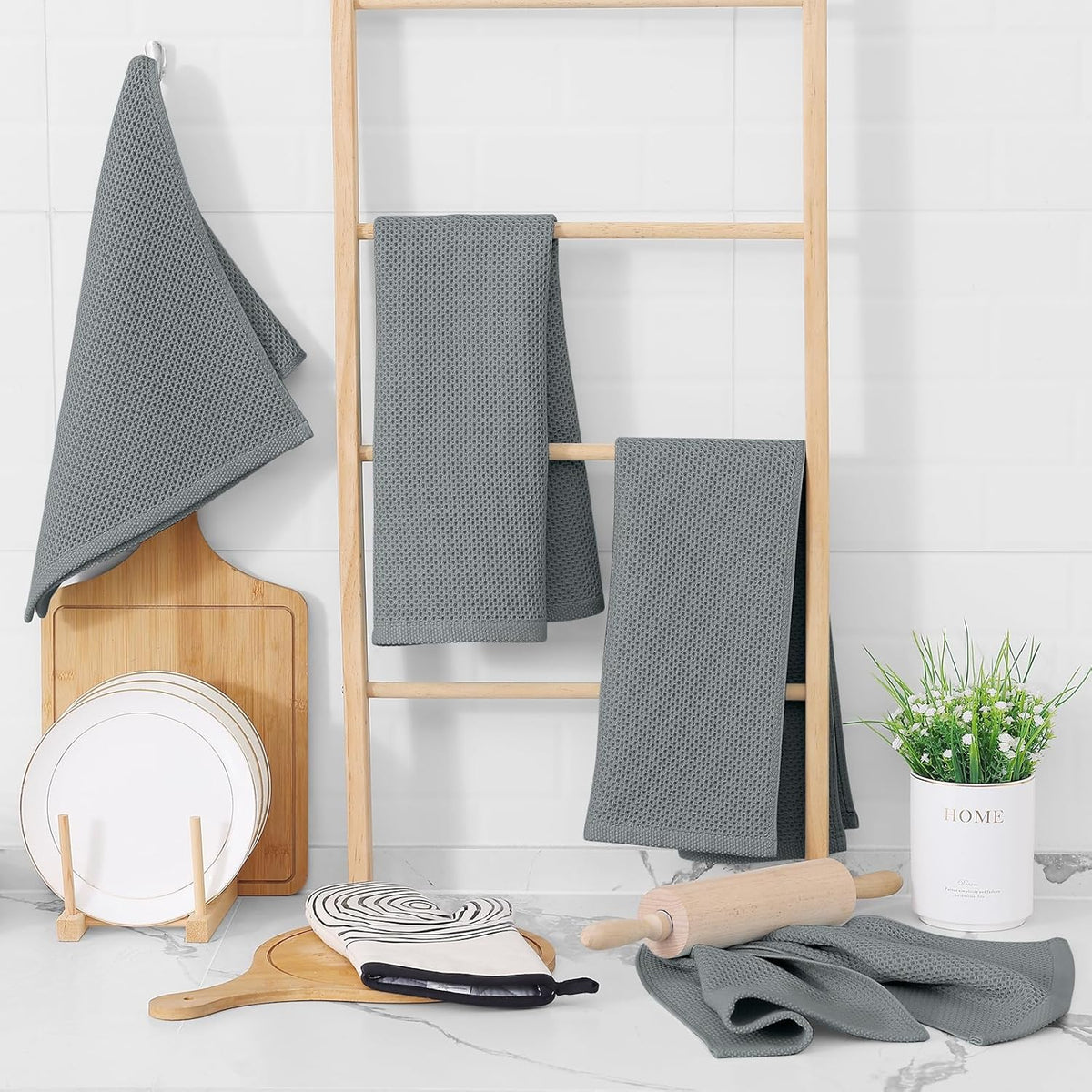 Homaxy 100% Cotton Waffle Weave Kitchen Dish Towels, Ultra Soft Absorbent Quick Drying Cleaning Towel, 13 x 28 Inches, 12-Pack, Grey