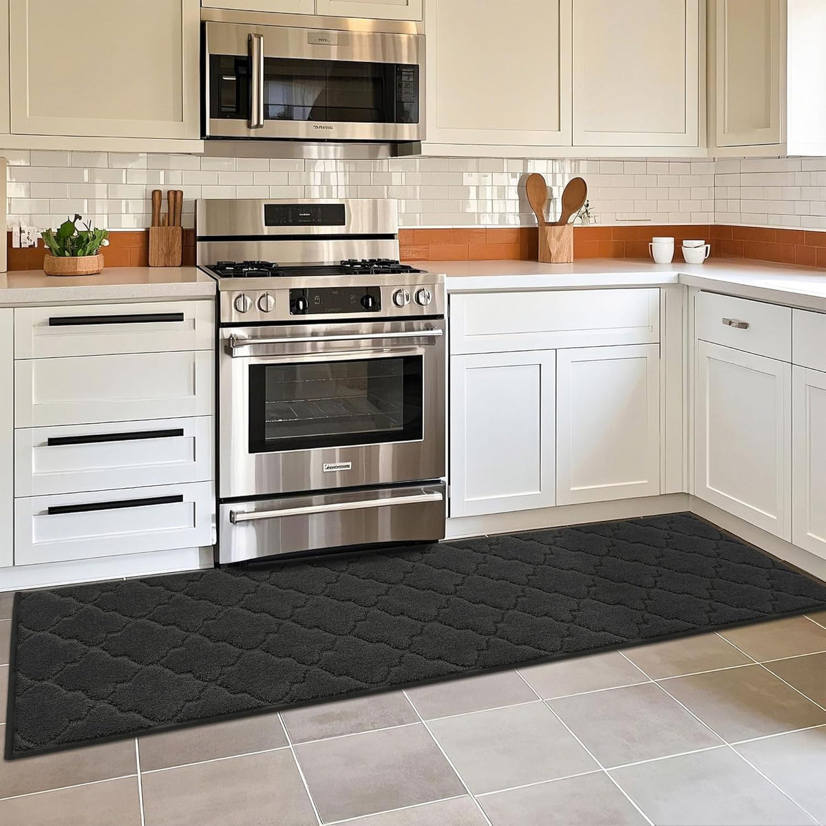 COSY HOMEER Soft Kitchen Floor Mats for in Front of Sink Super Absorbent Kitchen Rugs and Mats 20"x79" Non-Skid Kitchen Mat Standing Mat Washable,Polyester,Black