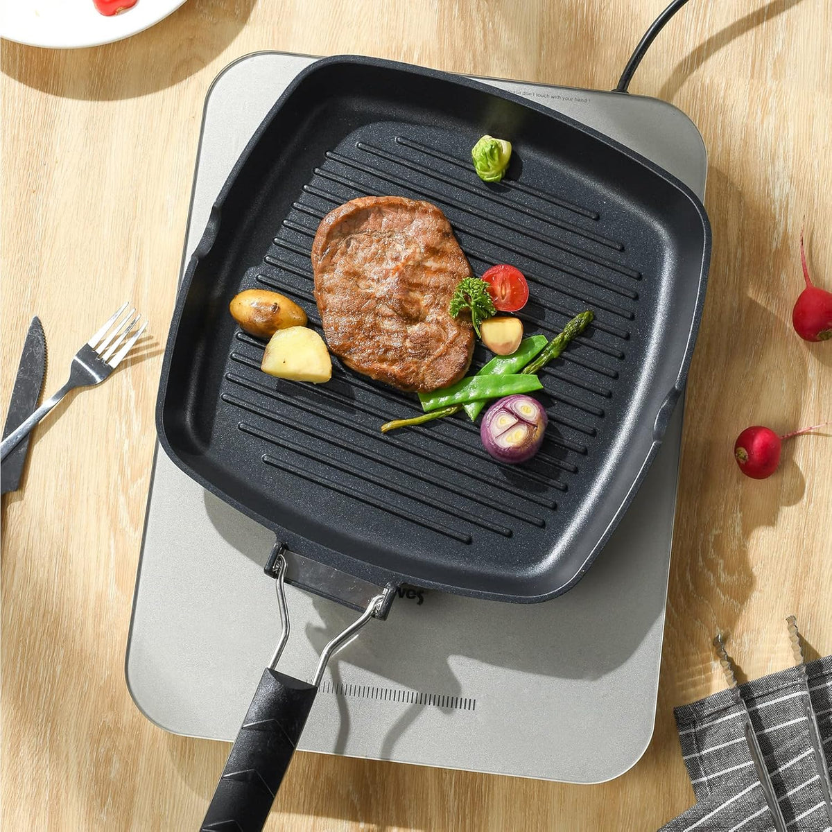 SKITCHN Grill Pan With Folding Handle, Nonstick for Stove Tops, Induction Compatible KBBQ With Pour Spouts, Indoor Square BBQ Grilling - 9IN