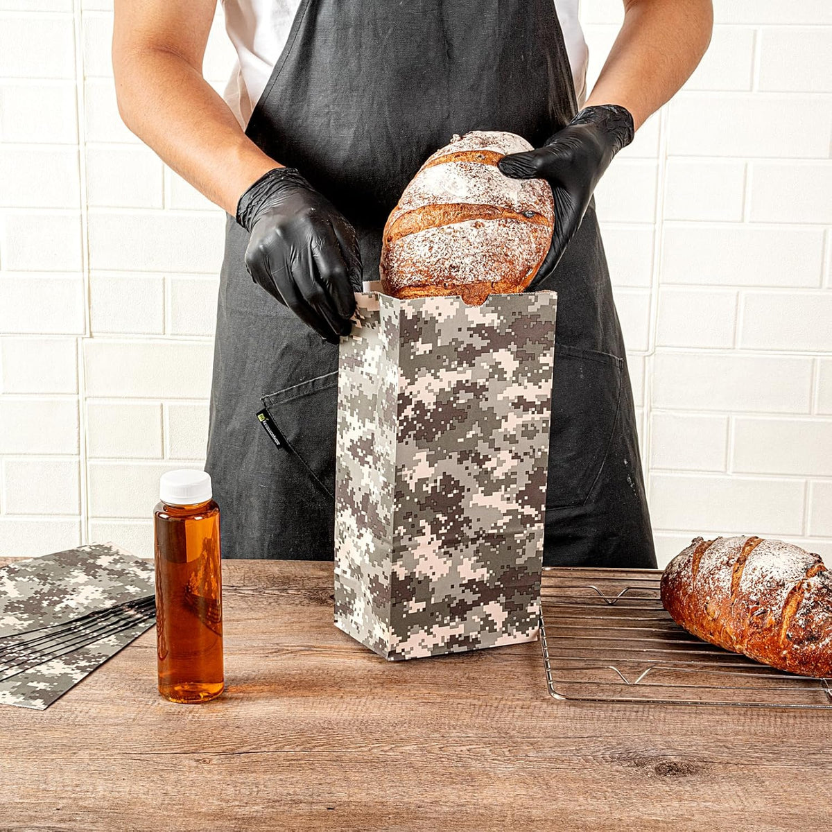 Restaurantware Bag Tek 8 LB Disposable Lunch Bags 100 Sturdy Take Out Bags - Flat Bottom Great For Restaurants Cafes And Bakeries Camouflage Paper Popcorn Bags Versatile For Grocery And More