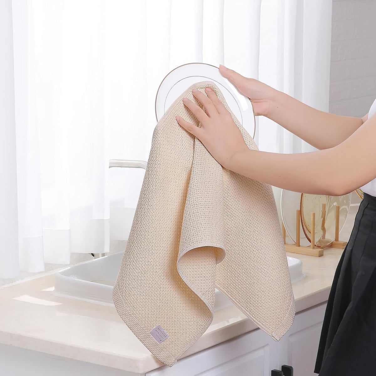 Homaxy 100% Cotton Waffle Weave Kitchen Dish Towels, Ultra Soft Absorbent Quick Drying Cleaning Towel, 13 x 28 Inches, 8-Pack, Beige